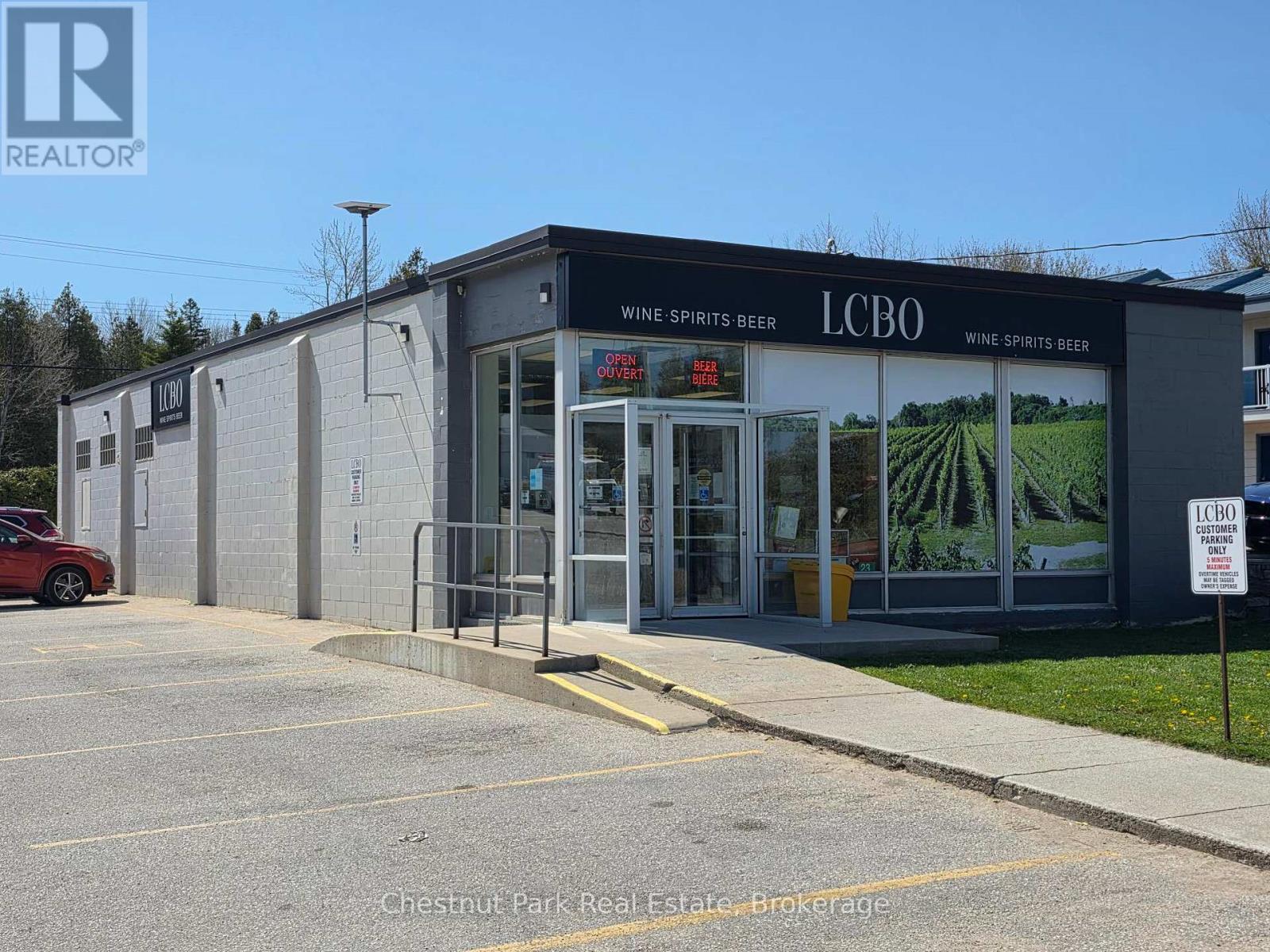 23 Brock Street, Northern Bruce Peninsula, Ontario  N0H 2R0 - Photo 3 - X12028502