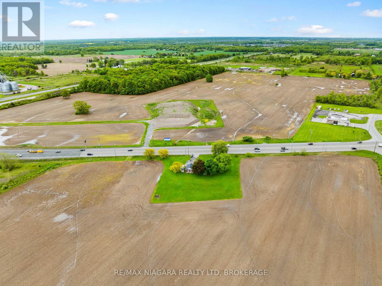 2152 Hwy 20, Thorold, Ontario  L0S 1E6 - Photo 15 - X12176703