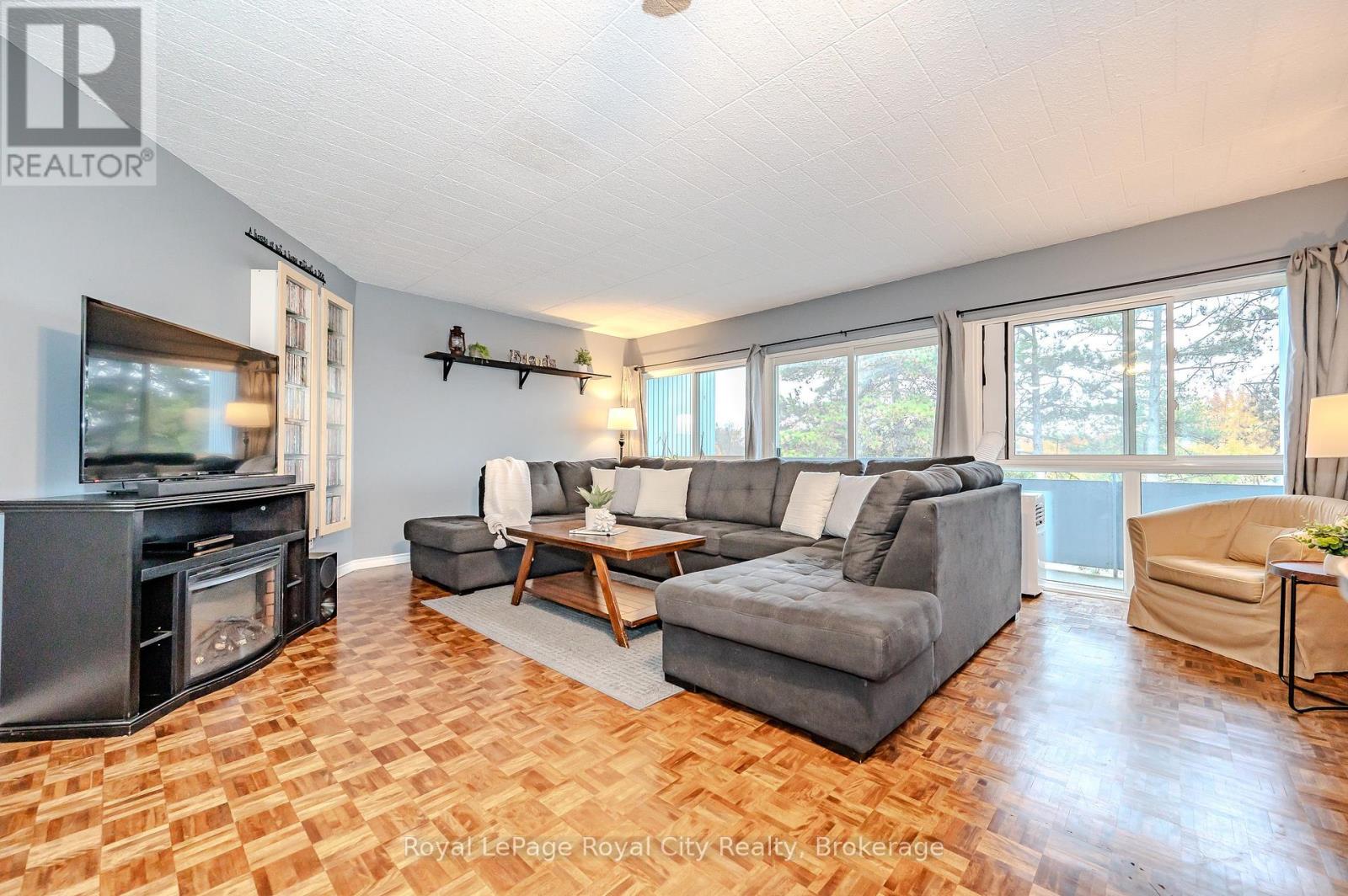 Property at 511 - 105 CONROY CRESCENT image 4