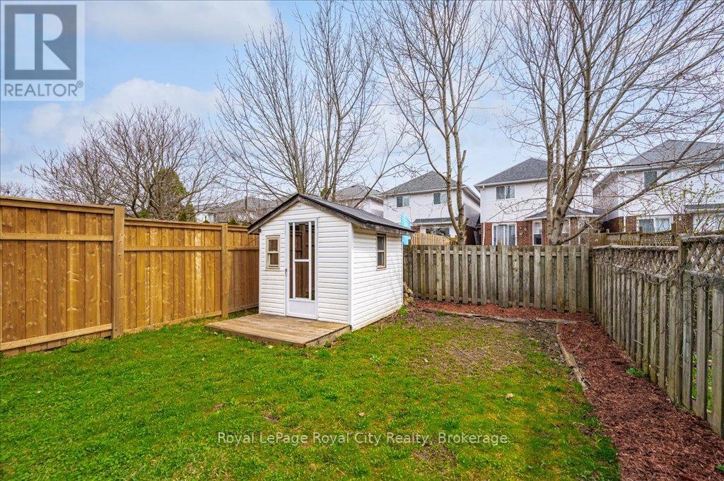 22 Robertson Street, Centre Wellington, Ontario  N1M 3P8 - Photo 40 - X12176583