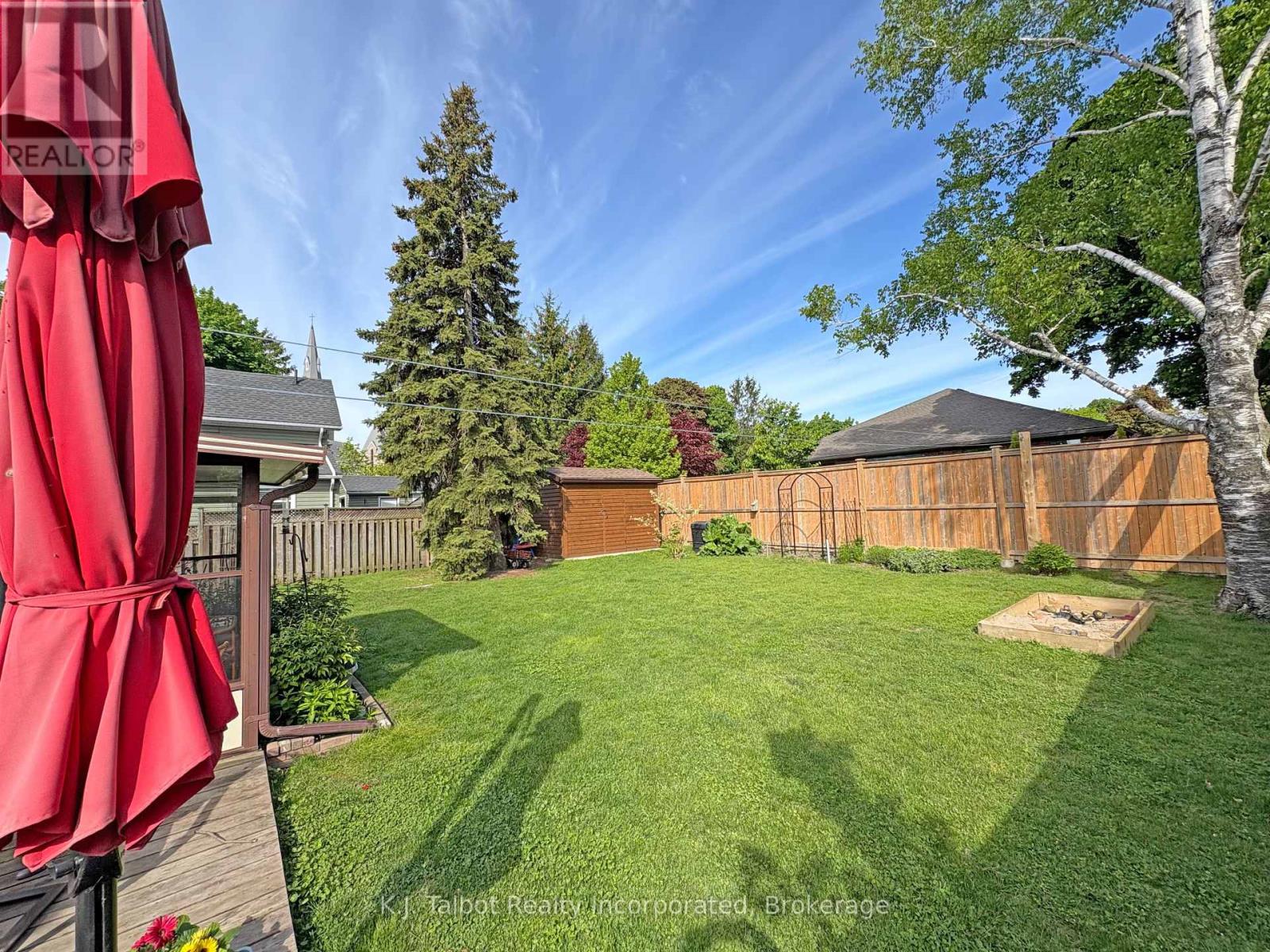 35 Napier Street, Goderich, Ontario  N7A 1W2 - Photo 38 - X12176650
