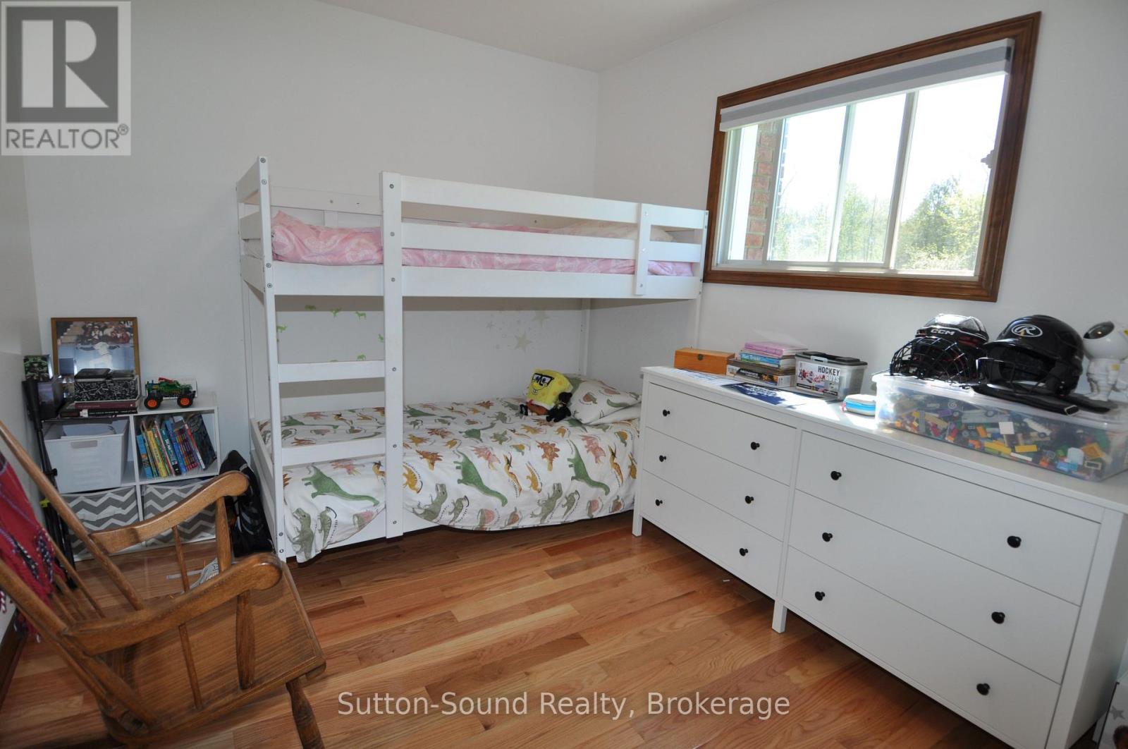 444 Balmy Beach Road, Georgian Bluffs, Ontario  N4K 5N4 - Photo 22 - X12176688