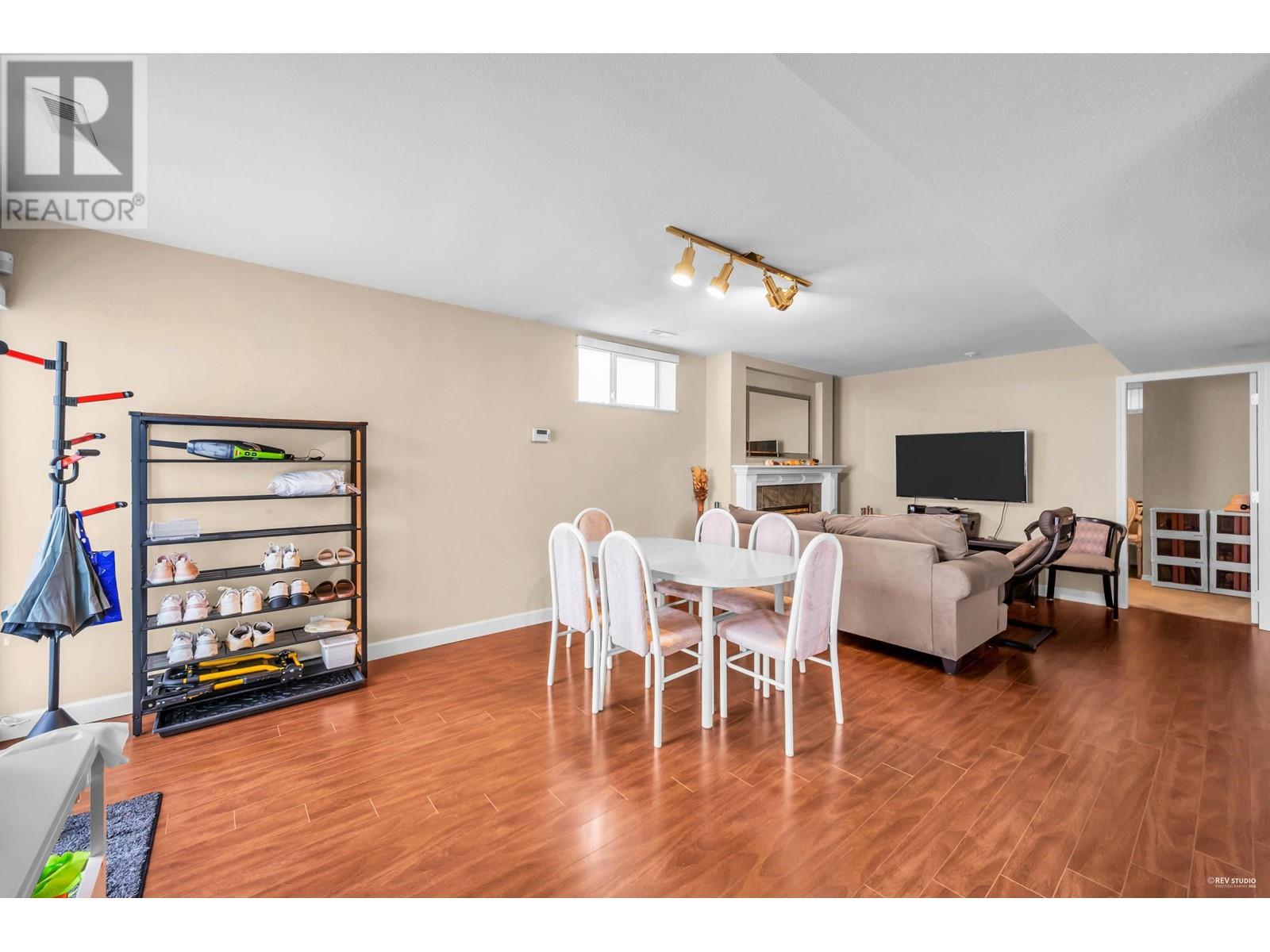 7548 Sequoia Road, Burnaby, British Columbia  V3N 4W9 - Photo 25 - R3007161