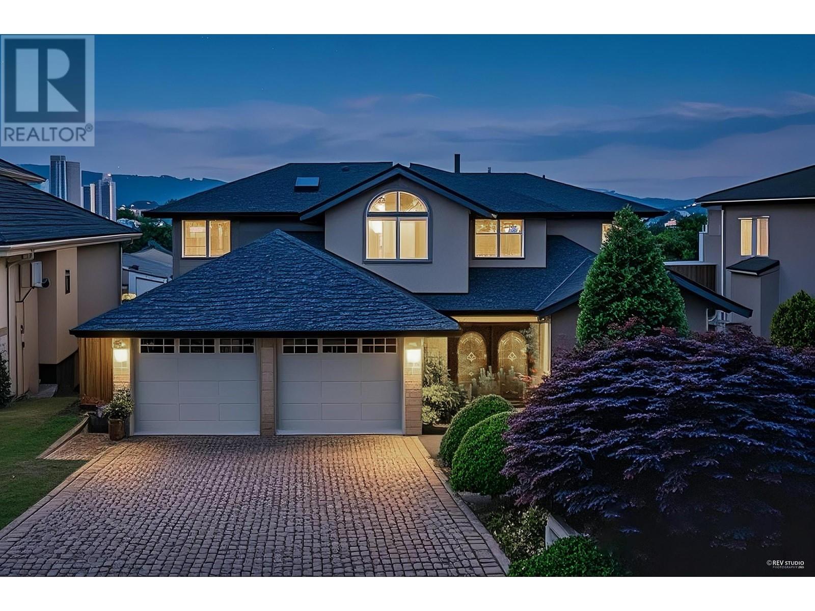 7548 SEQUOIA ROAD, burnaby, British Columbia
