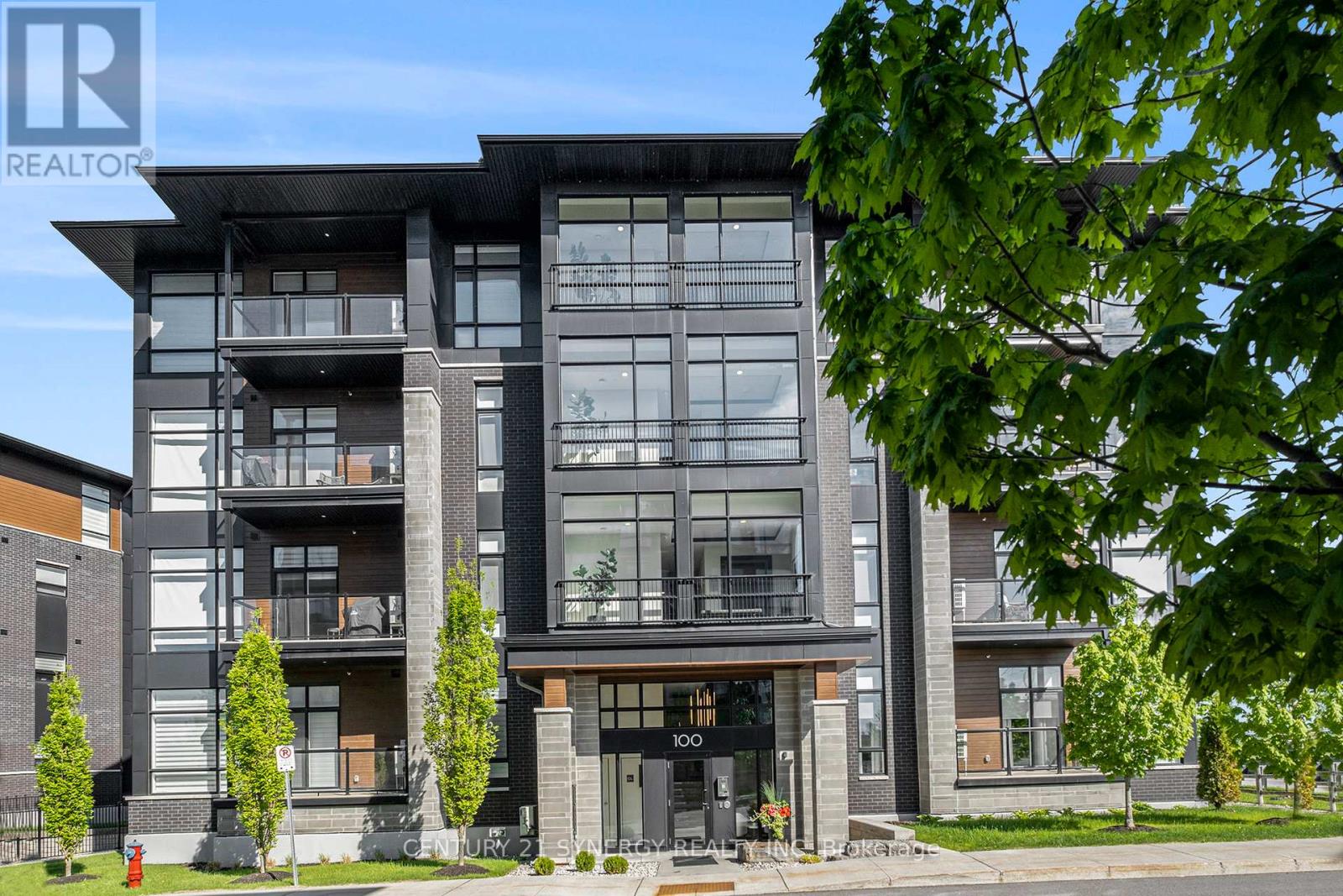 104 - 100 Cortile Private, Ottawa, Ontario  K1V 2S8 - Photo 1 - X12176705