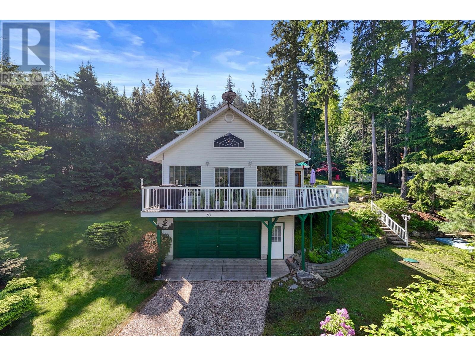 6300 Armstrong Road Unit# 36, Eagle Bay, BC V0E1T0