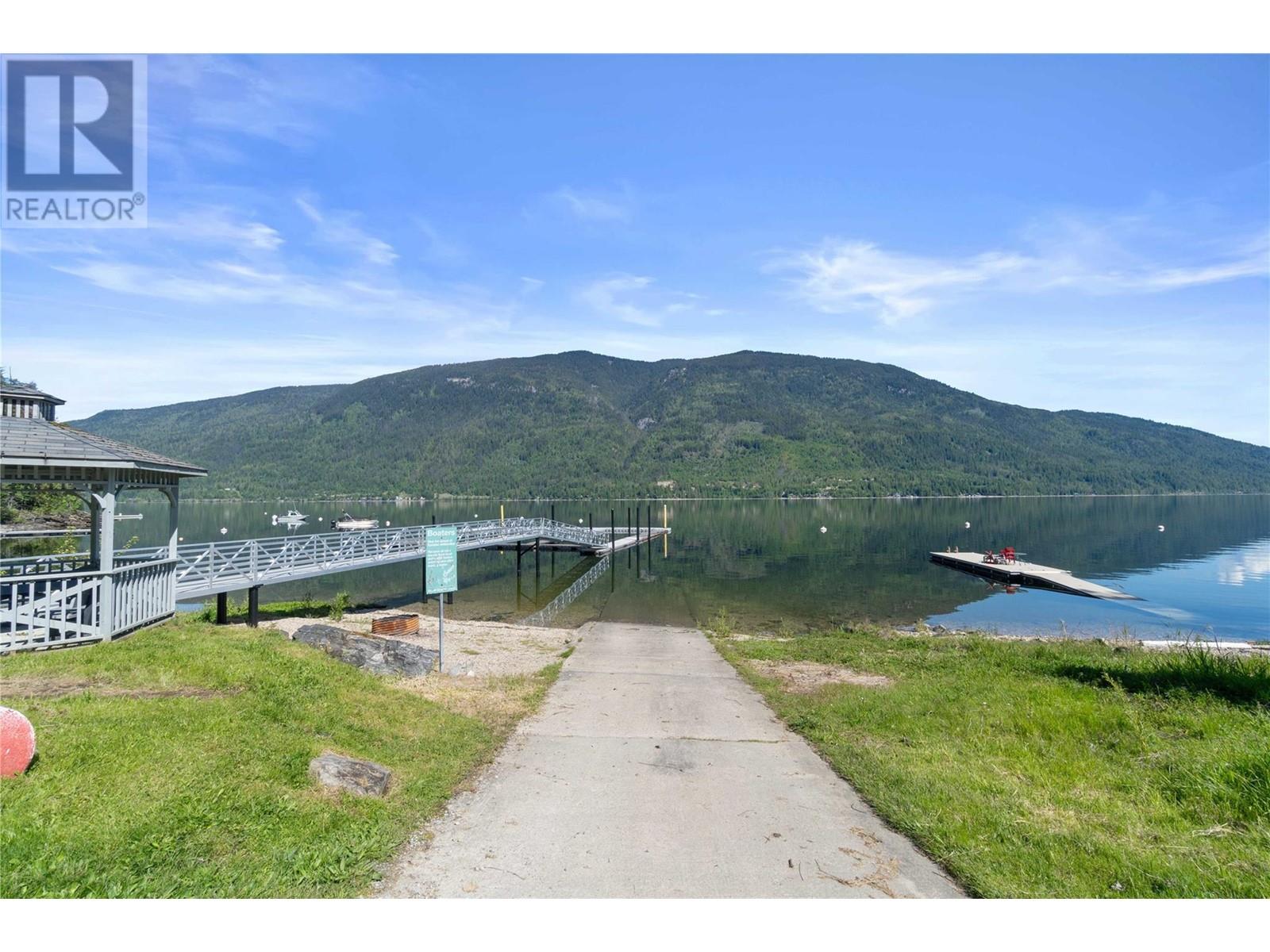 6300 Armstrong Road Unit# 36, Eagle Bay, BC V0E1T0