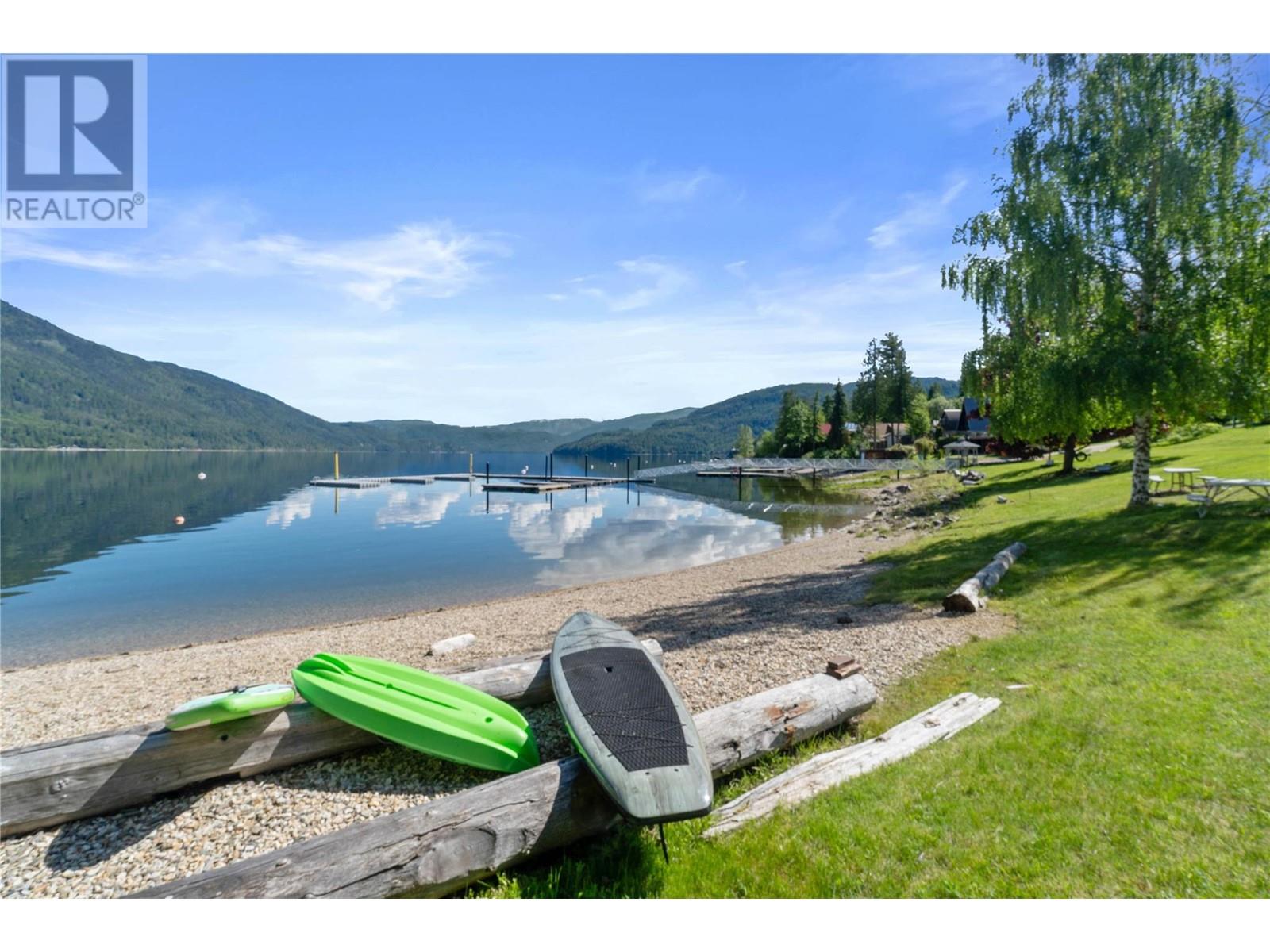 6300 Armstrong Road Unit# 36, Eagle Bay, BC V0E1T0
