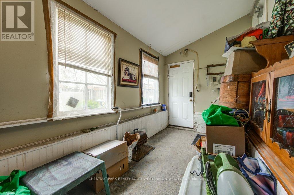 1121 Trafalgar Street, London East, Ontario  N5Z 1G9 - Photo 27 - X12176514
