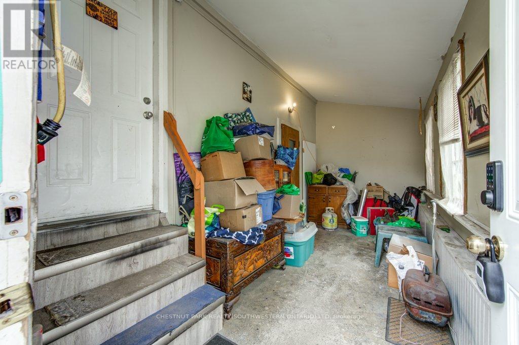 1121 Trafalgar Street, London East, Ontario  N5Z 1G9 - Photo 28 - X12176514