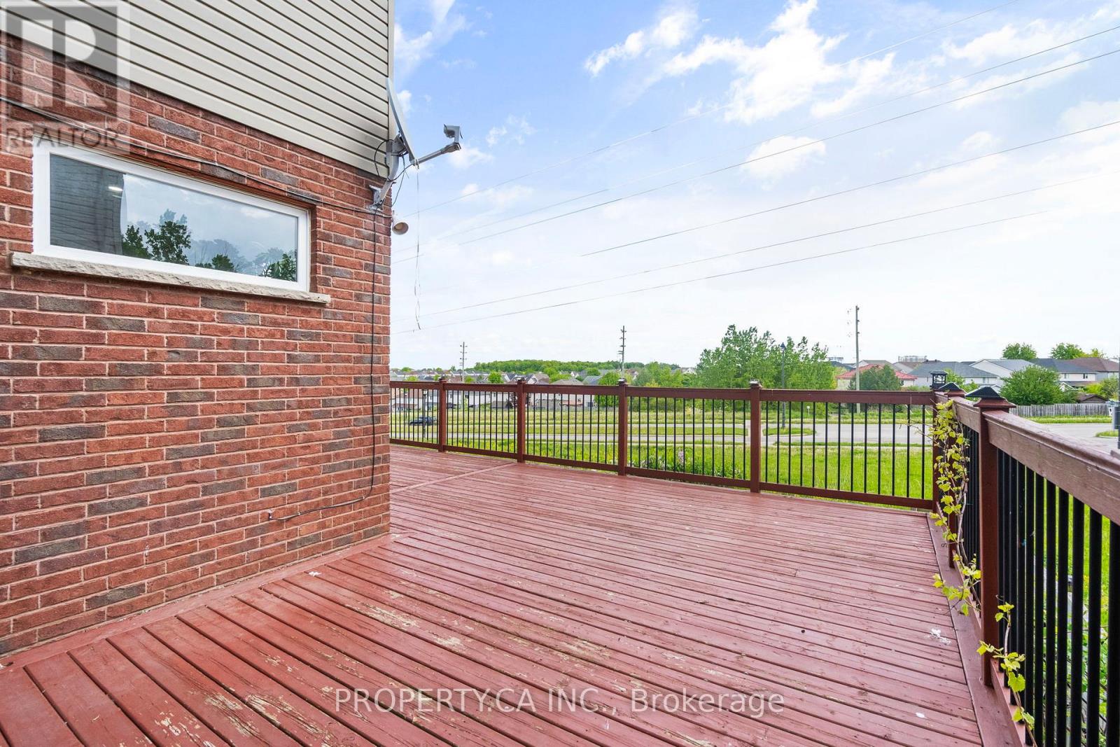 753 Klosters Drive, Waterloo, Ontario  N2V 2V5 - Photo 46 - X12176531