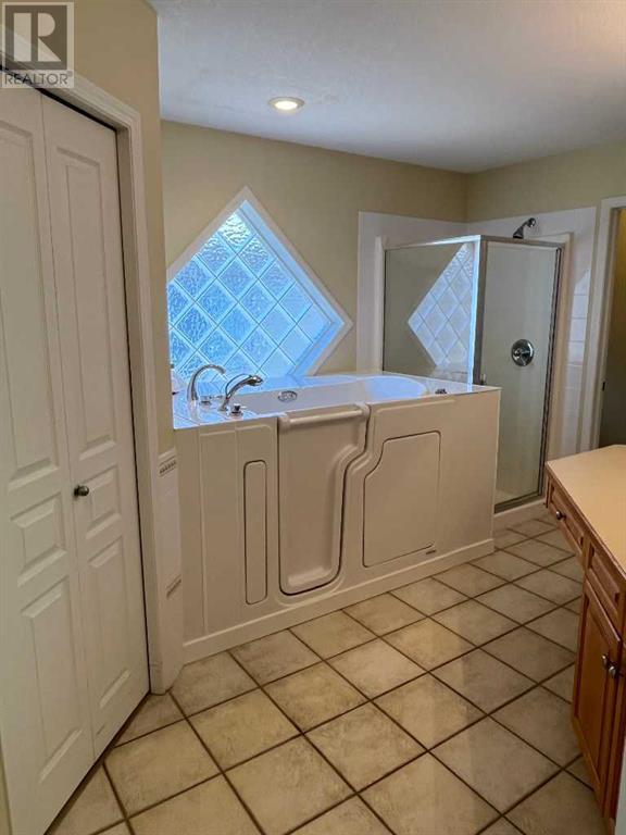 258 Fairmont Garden Road S, Lethbridge, Alberta  T1K 7L9 - Photo 12 - A2206729