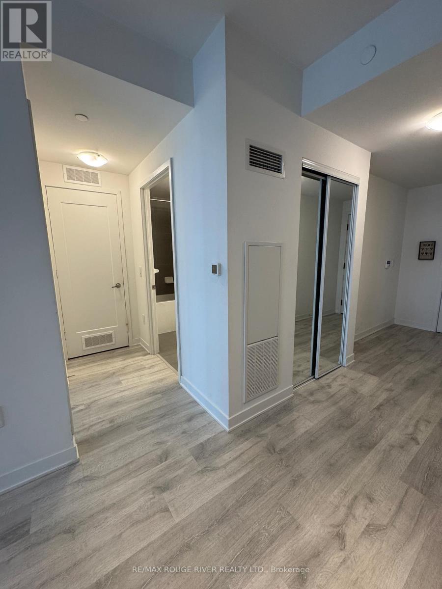 531 Se - 60 Princess Street, Toronto, Ontario  M5A 1E7 - Photo 12 - C12176559