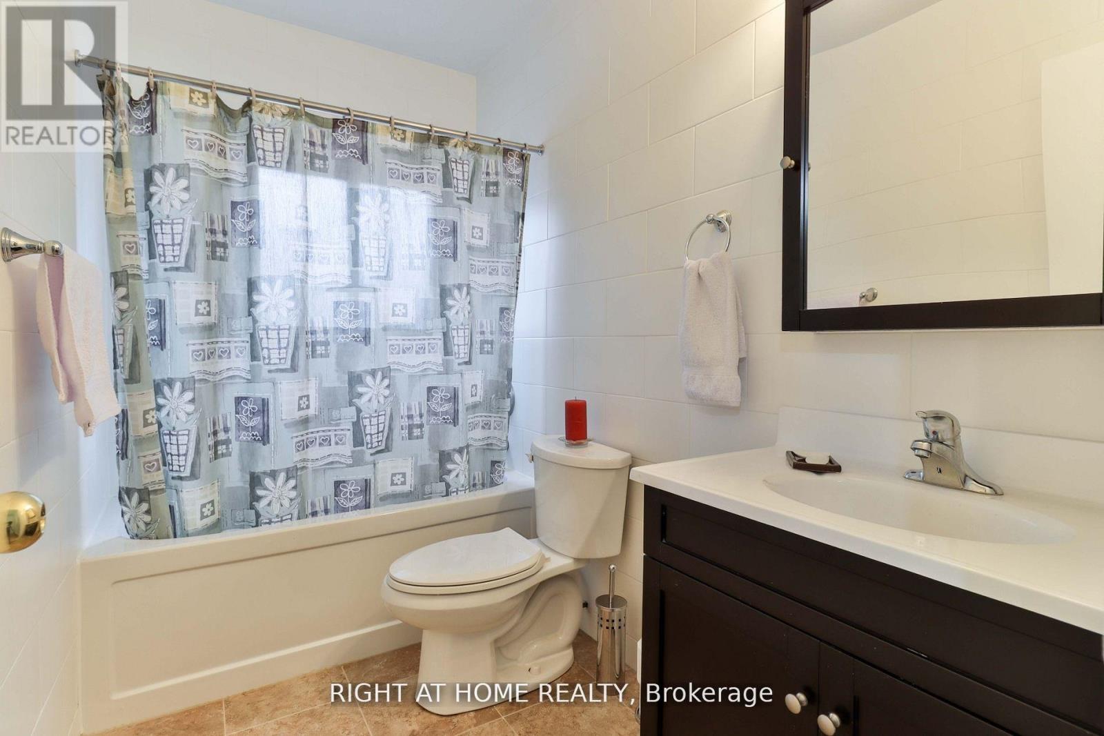 12 - 50 Three Valleys Drive, Toronto (Parkwoods-Donalda), Ontario  M3A 3B5 - Photo 8 - C12176673