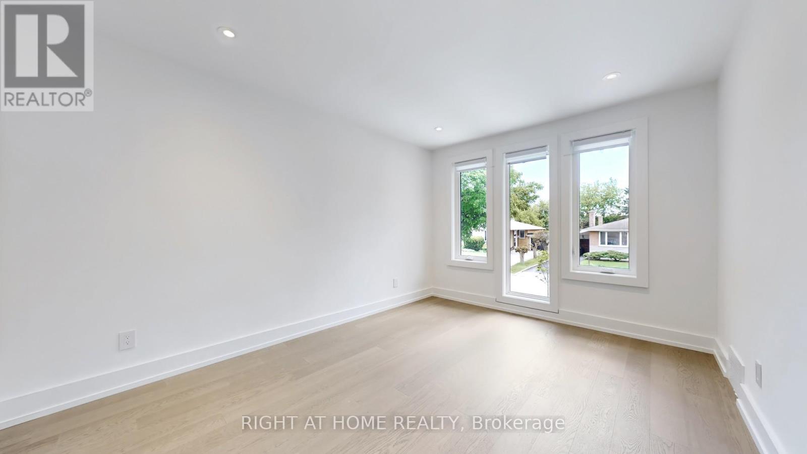 136 Santa Barbara Road, Toronto (Willowdale West), Ontario  M2N 2C5 - Photo 20 - C12176692