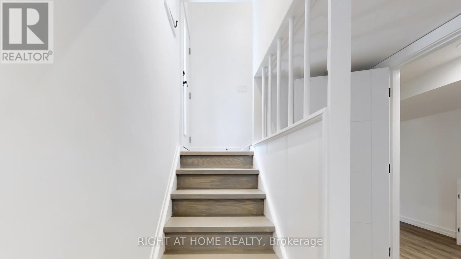 136 Santa Barbara Road, Toronto (Willowdale West), Ontario  M2N 2C5 - Photo 24 - C12176692