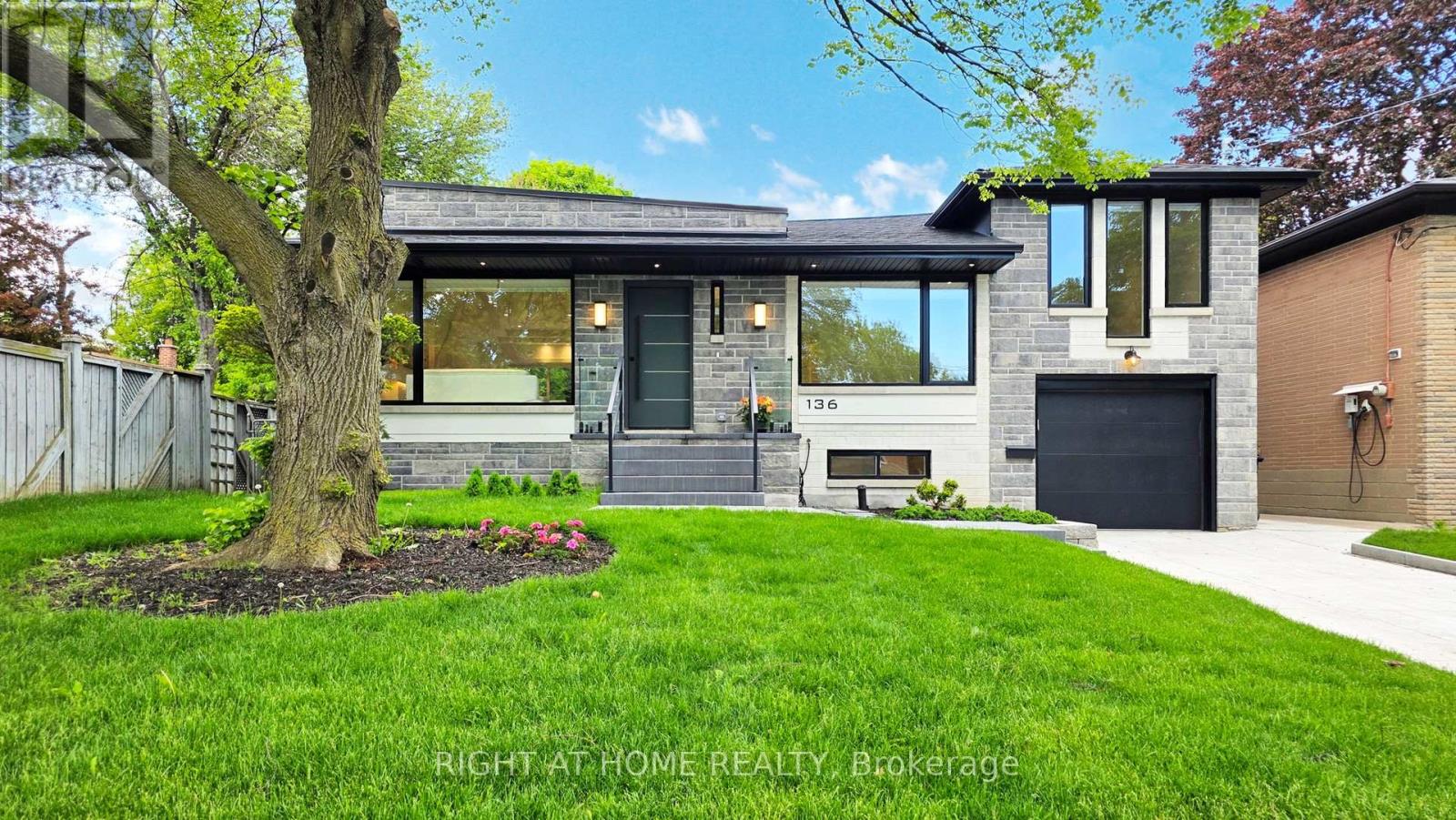 136 Santa Barbara Road, Toronto (Willowdale West), Ontario  M2N 2C5 - Photo 39 - C12176692