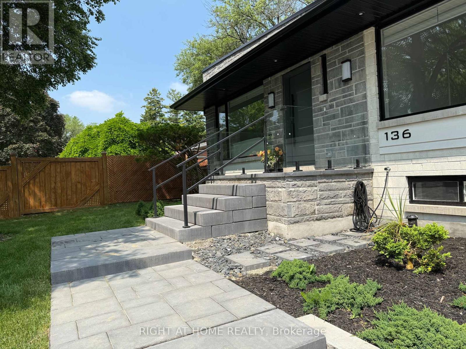 136 Santa Barbara Road, Toronto (Willowdale West), Ontario  M2N 2C5 - Photo 41 - C12176692