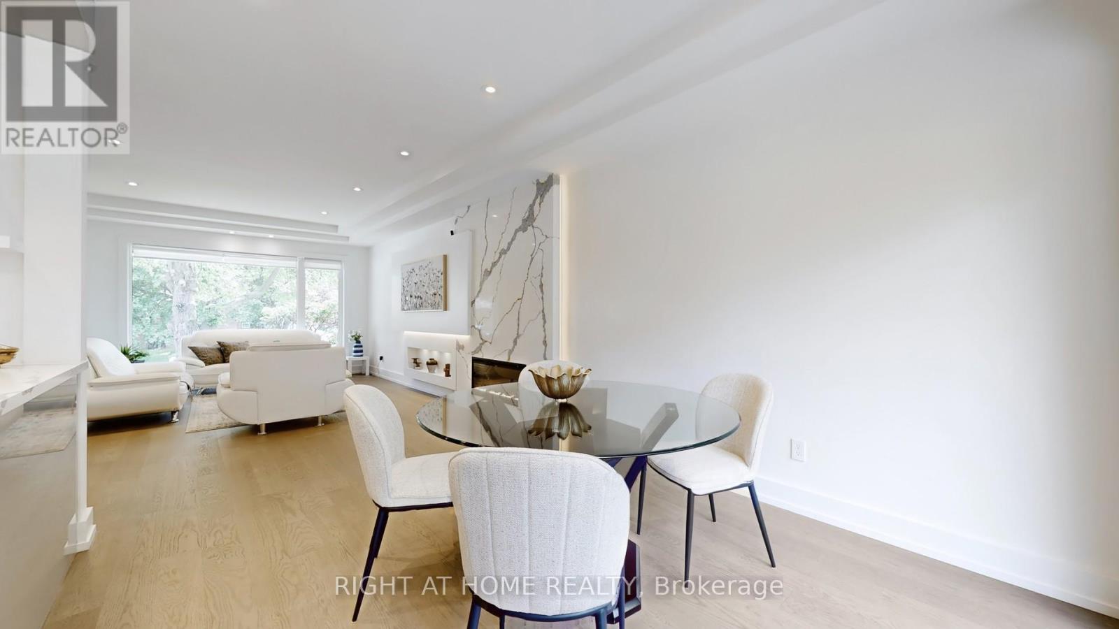 136 Santa Barbara Road, Toronto (Willowdale West), Ontario  M2N 2C5 - Photo 8 - C12176692