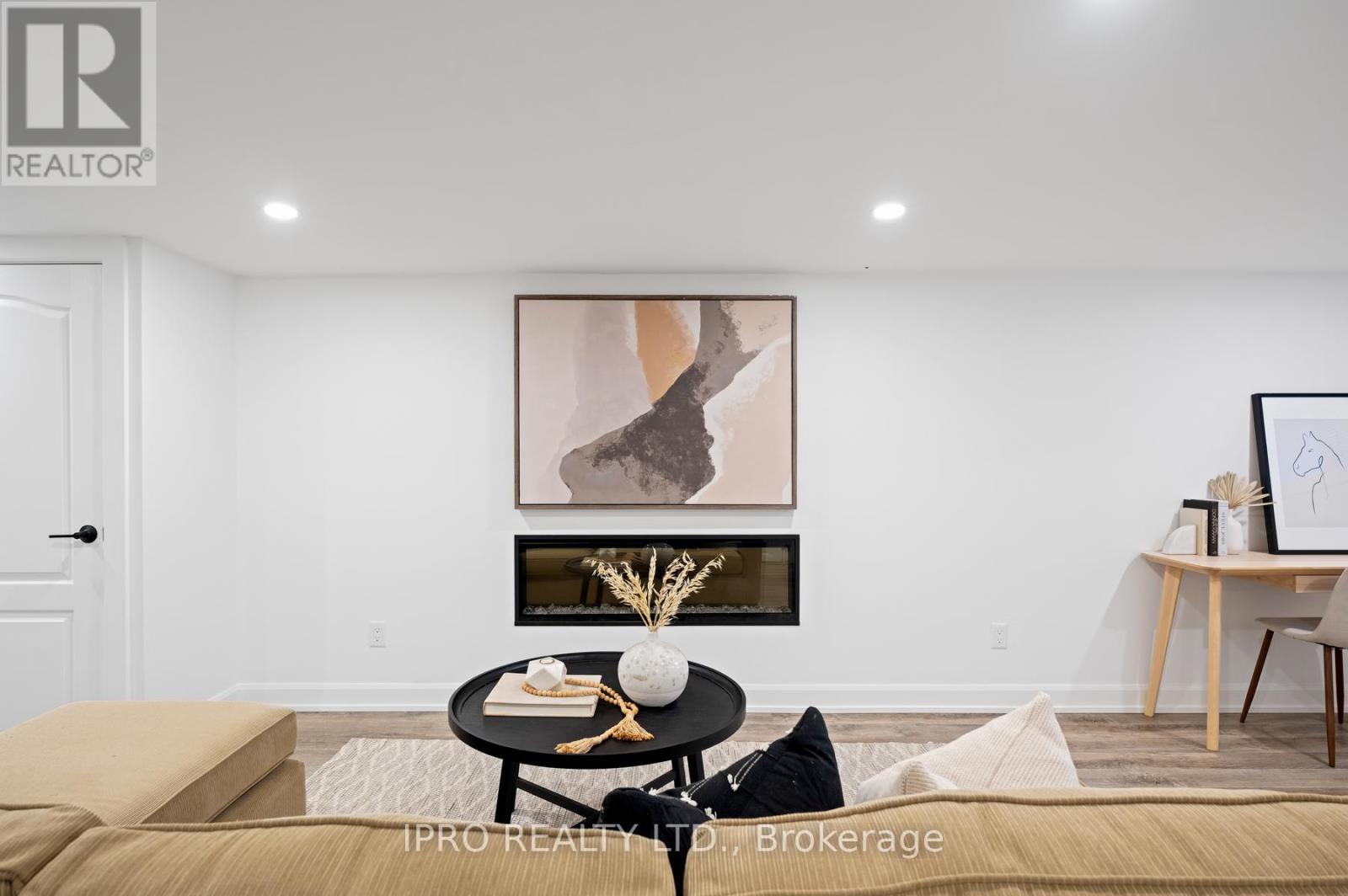 12 Mortimer Avenue, Toronto, Ontario  M4K 1Z8 - Photo 38 - E12176653