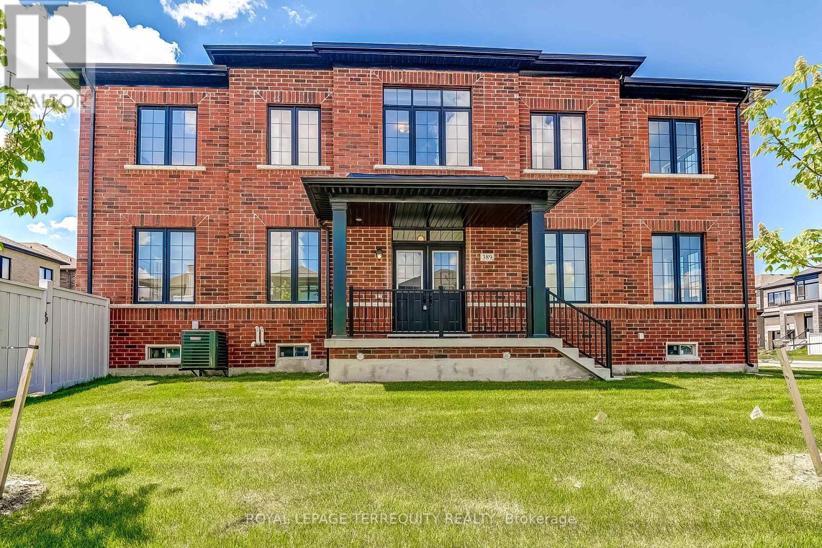 389 Boundary Boulevard, Whitchurch-Stouffville, Ontario  L4A 5E2 - Photo 2 - N12172576