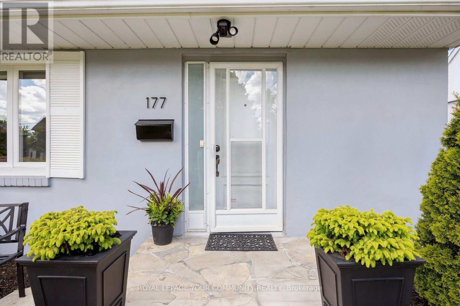 Property at 177 RICHMOND STREET image 3