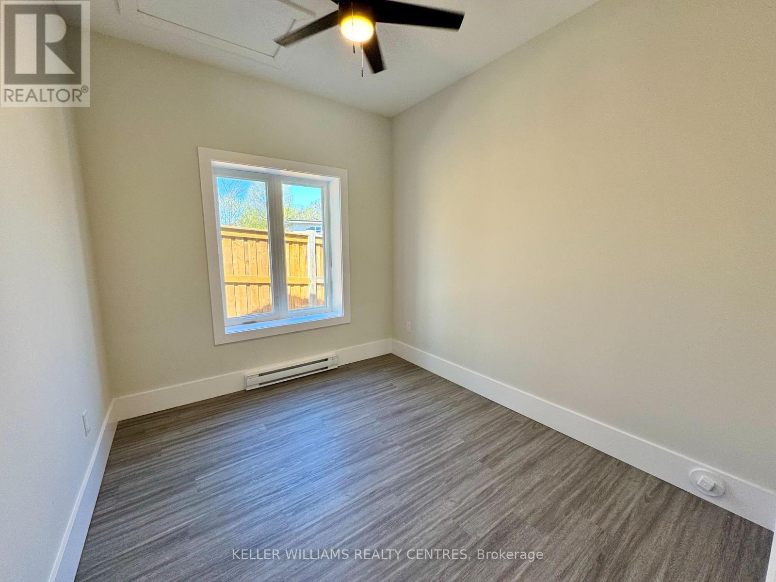 Garden Suite - 63 Holgate Street, Barrie, Ontario  L4N 2T8 - Photo 11 - S12176602