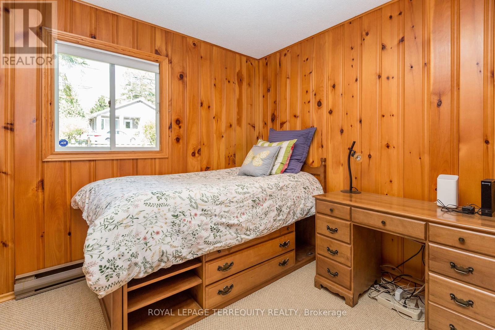 19 Finley Drive, Tiny, Ontario  L0L 2J0 - Photo 34 - S12176646