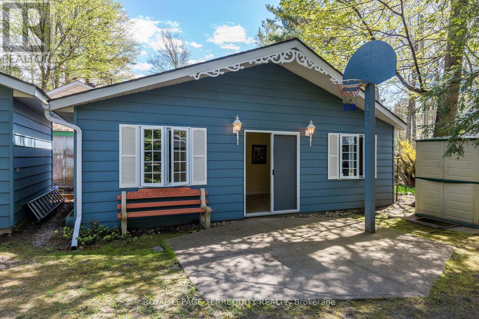 19 Finley Drive, Tiny, Ontario  L0L 2J0 - Photo 44 - S12176646