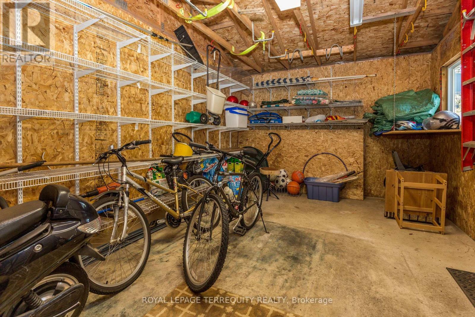 19 Finley Drive, Tiny, Ontario  L0L 2J0 - Photo 45 - S12176646