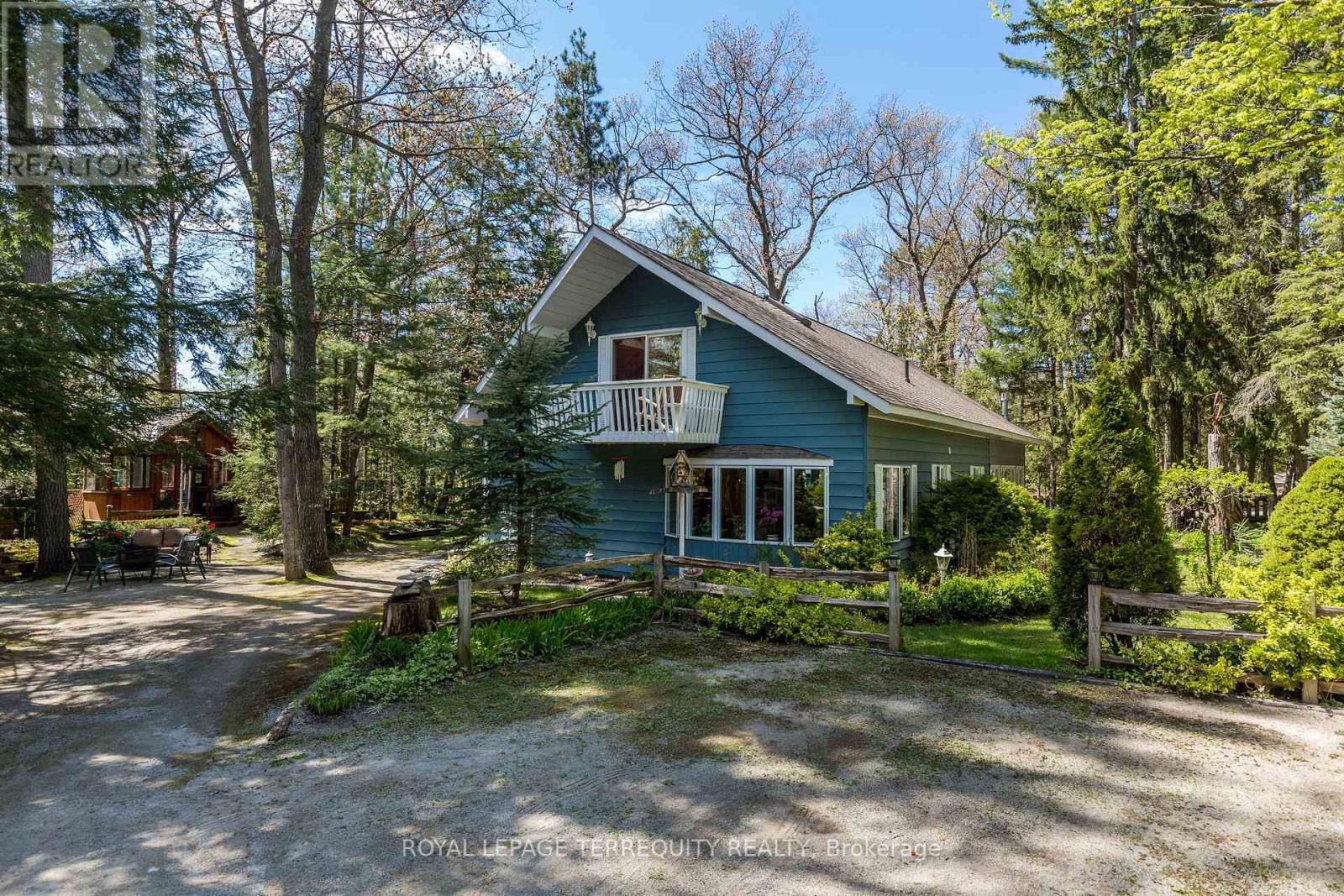 19 Finley Drive, Tiny, Ontario  L0L 2J0 - Photo 9 - S12176646