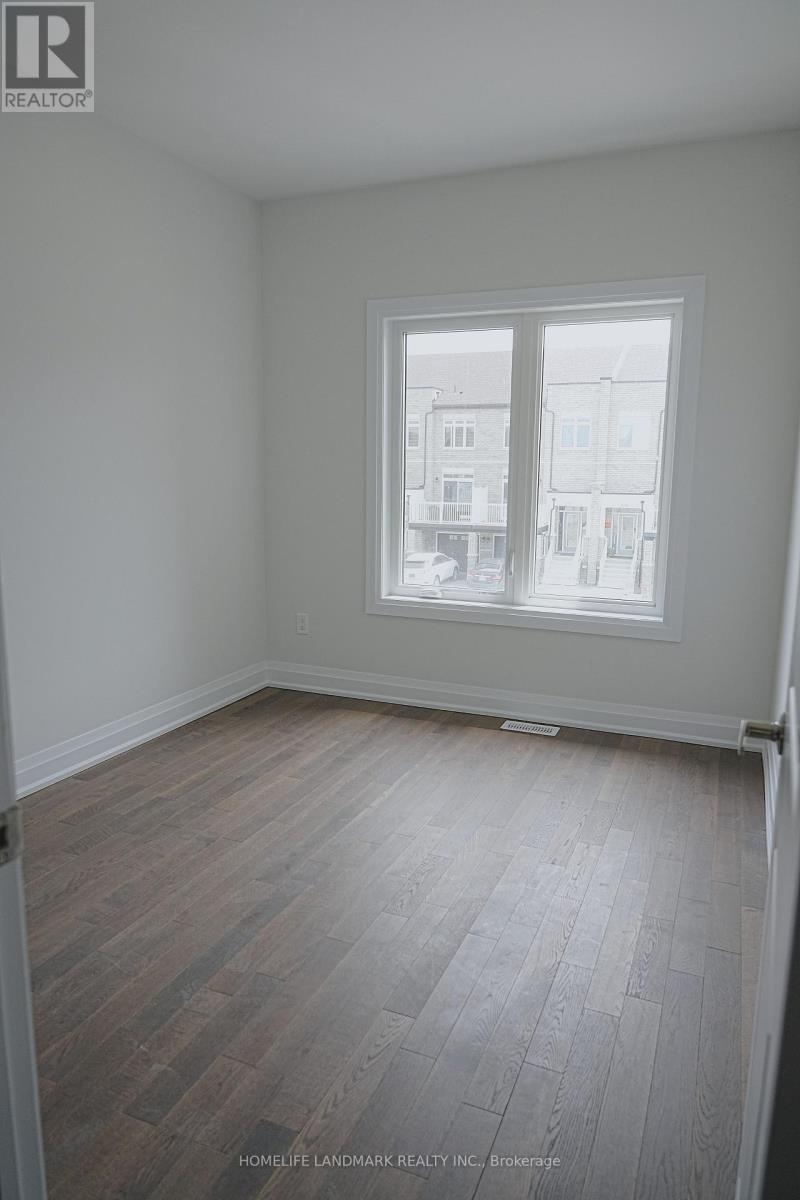 132 Seguin Street, Richmond Hill, Ontario  L4E 1N2 - Photo 8 - N12171865