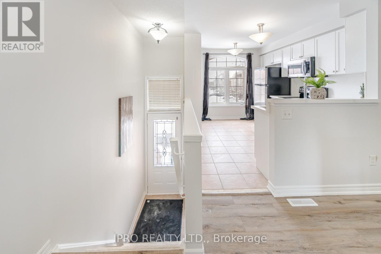 Property at 3356 REDPATH CIRCLE image 4