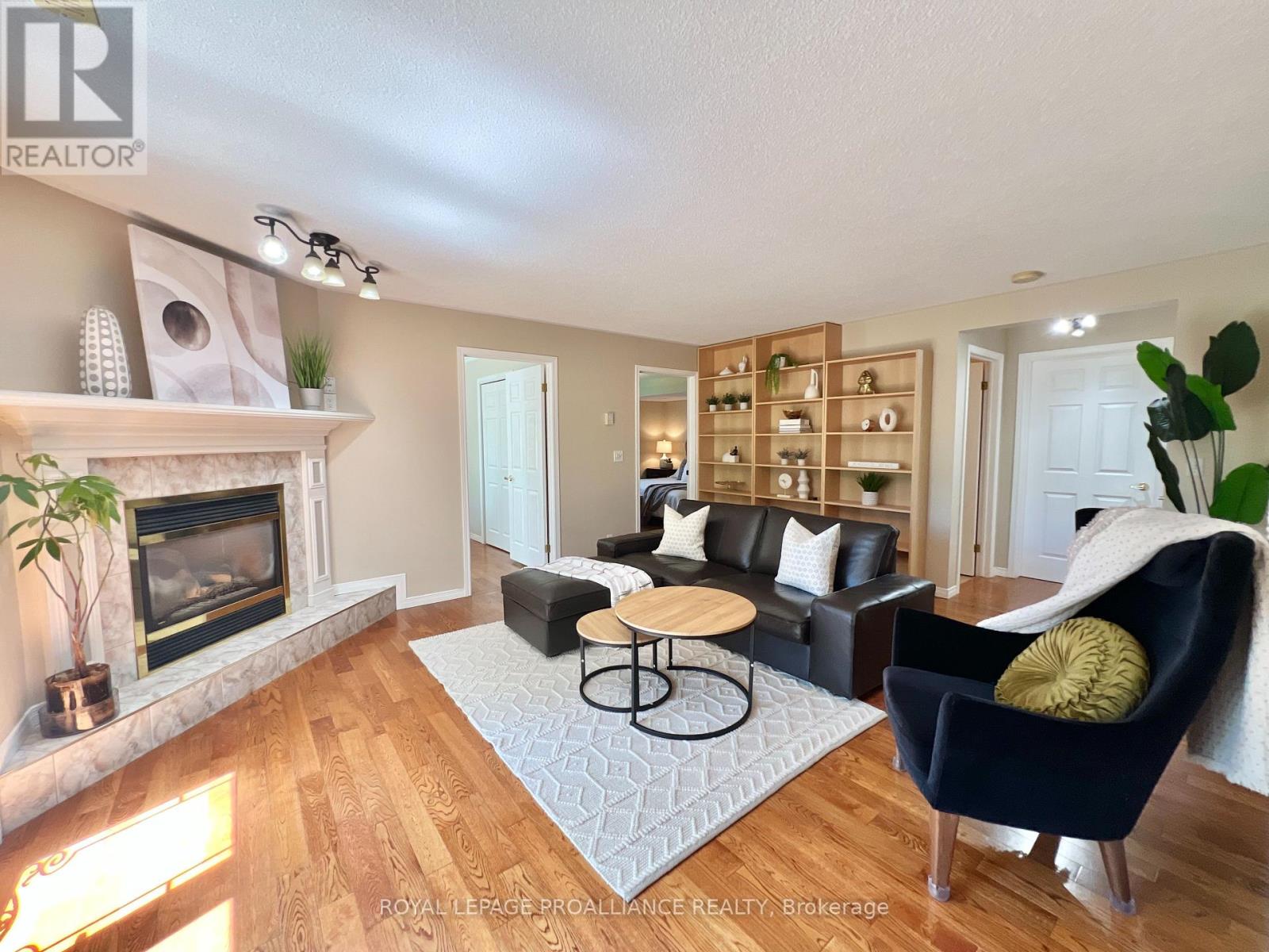 21 Benson Court, Belleville, Ontario K8P 5J4 - Photo 20 - X12176723
