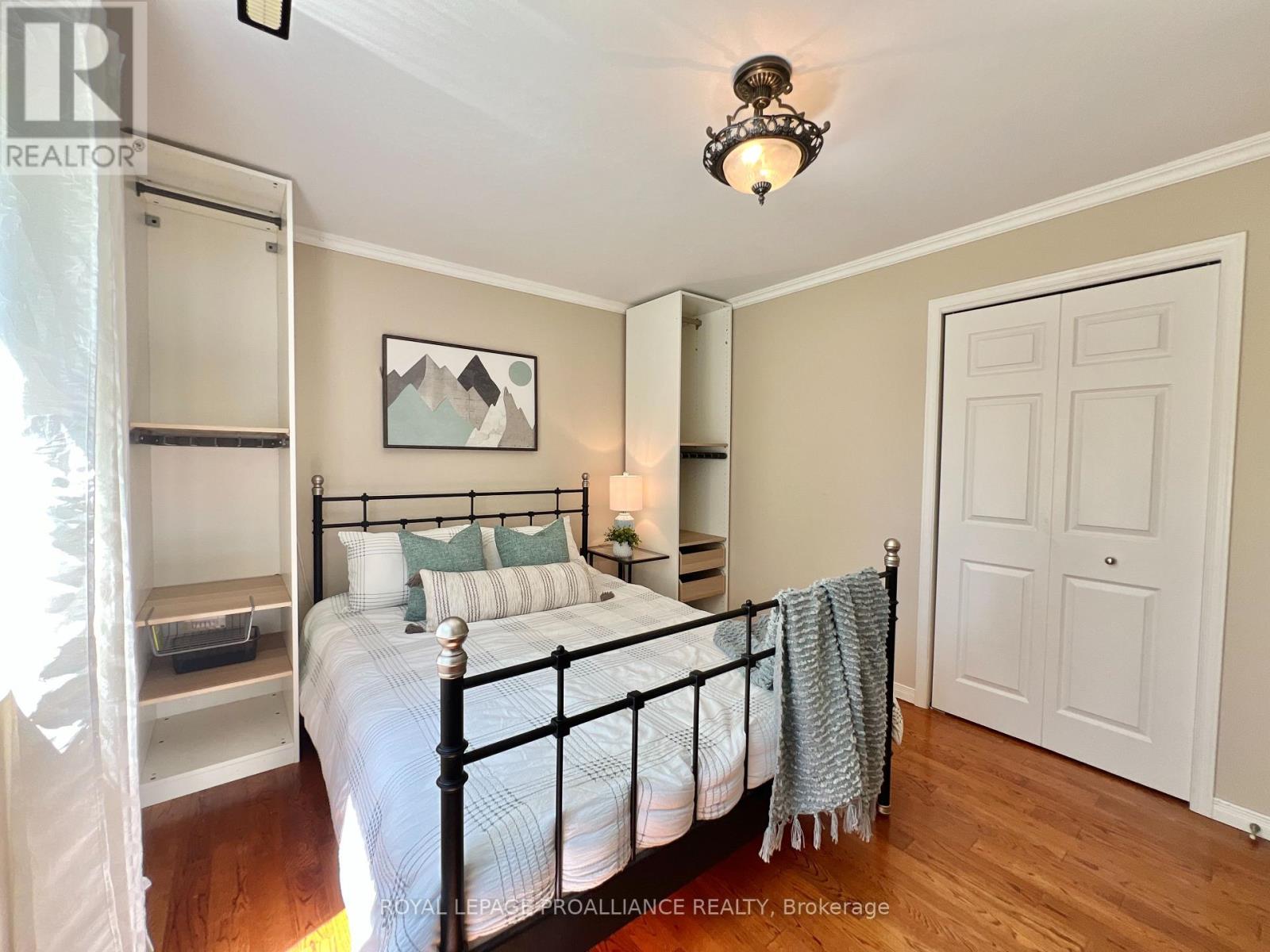 21 Benson Court, Belleville, Ontario K8P 5J4 - Photo 27 - X12176723