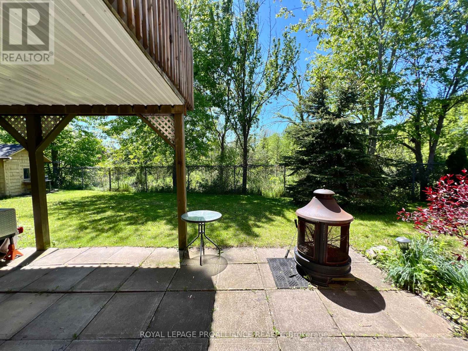 21 Benson Court, Belleville, Ontario K8P 5J4 - Photo 32 - X12176723