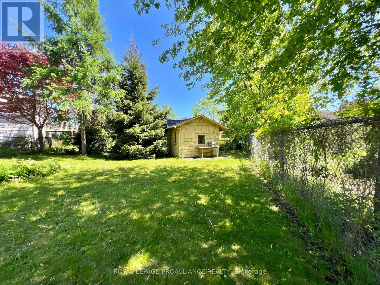 21 Benson Court, Belleville, Ontario K8P 5J4 - Photo 33 - X12176723