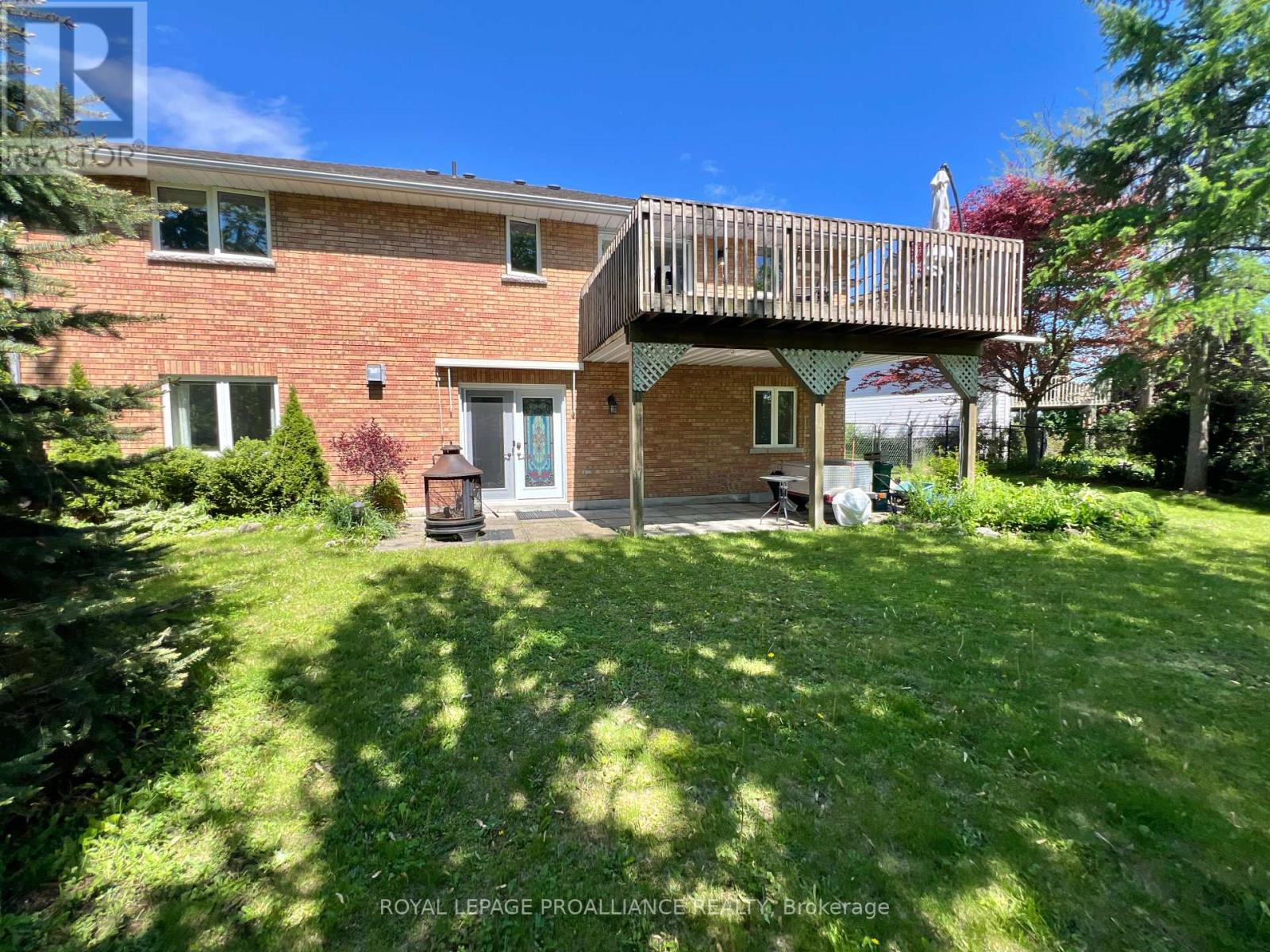 21 Benson Court, Belleville, Ontario K8P 5J4 - Photo 34 - X12176723