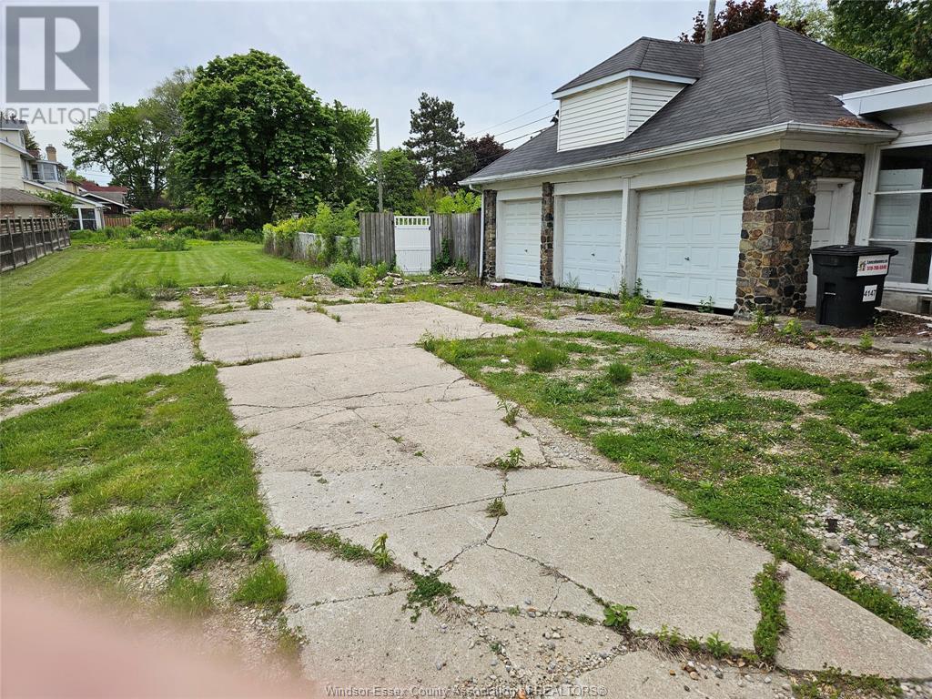 4147 Riverside Drive East, Windsor, Ontario  N8Y 1B4 - Photo 4 - 25013265