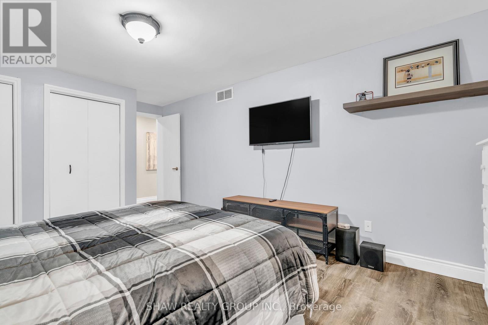 328 Burnett Avenue, Cambridge, Ontario  N1T 1G6 - Photo 23 - X12107580