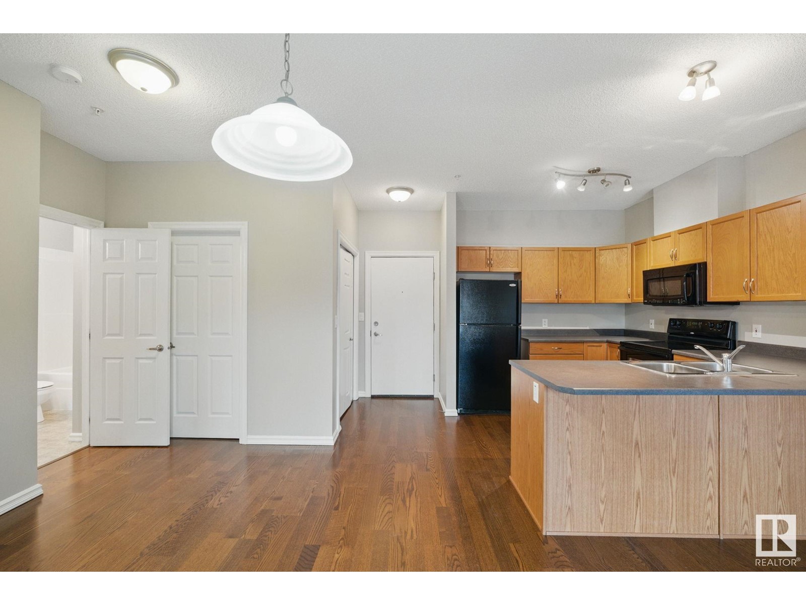 #403 263 Macewan Rd Sw, Edmonton, Alberta  T6W 0C4 - Photo 2 - E4436310