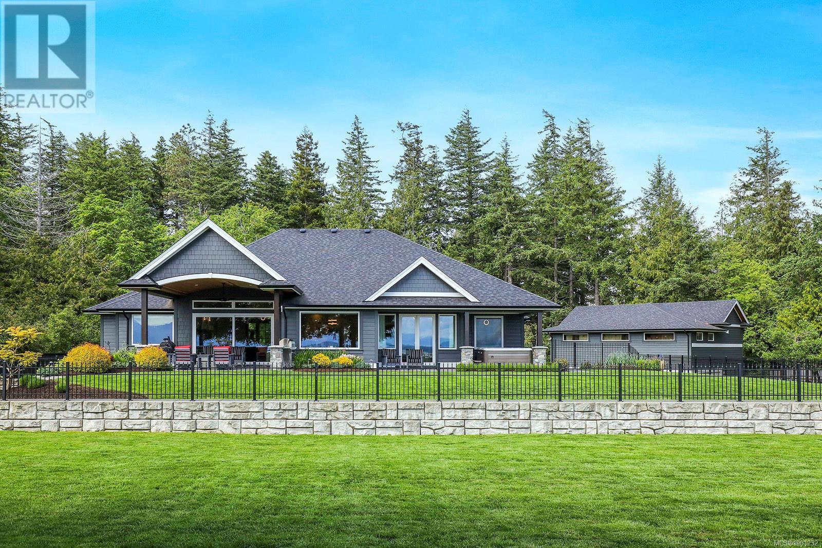 955 Balmoral Rd, Comox, British Columbia  V9M 3W2 - Photo 62 - 1001232