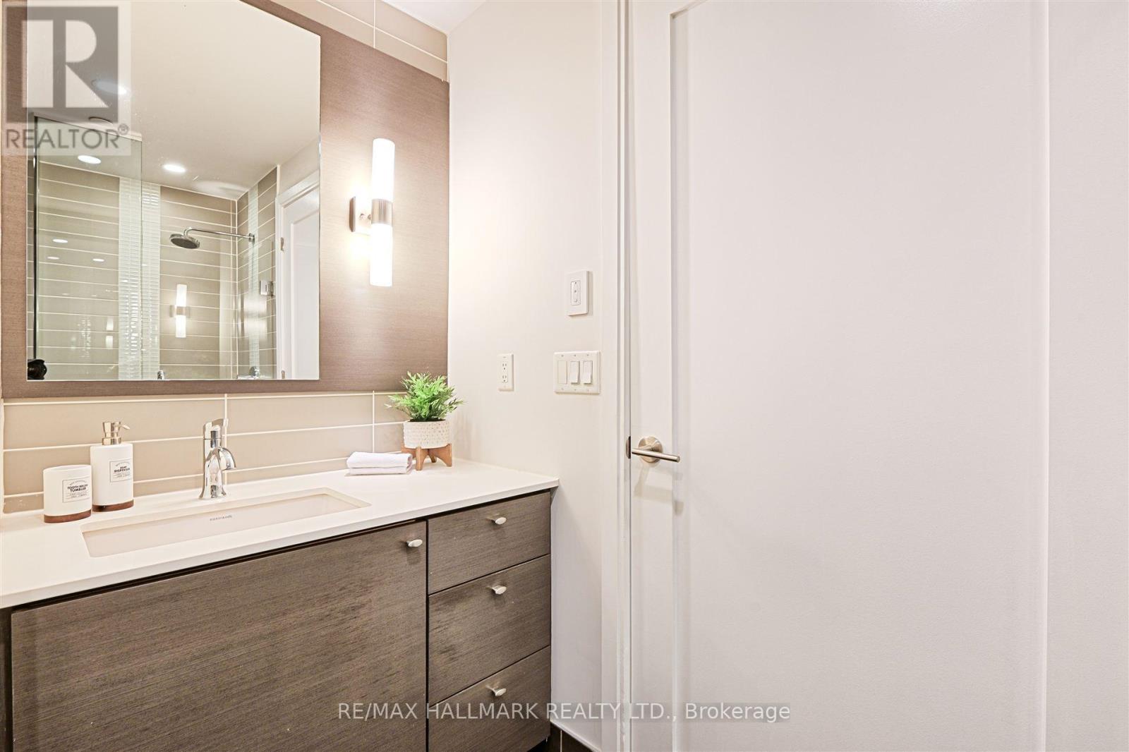 415 - 55 Front Street E, Toronto, Ontario  M5E 1B3 - Photo 14 - C12163721