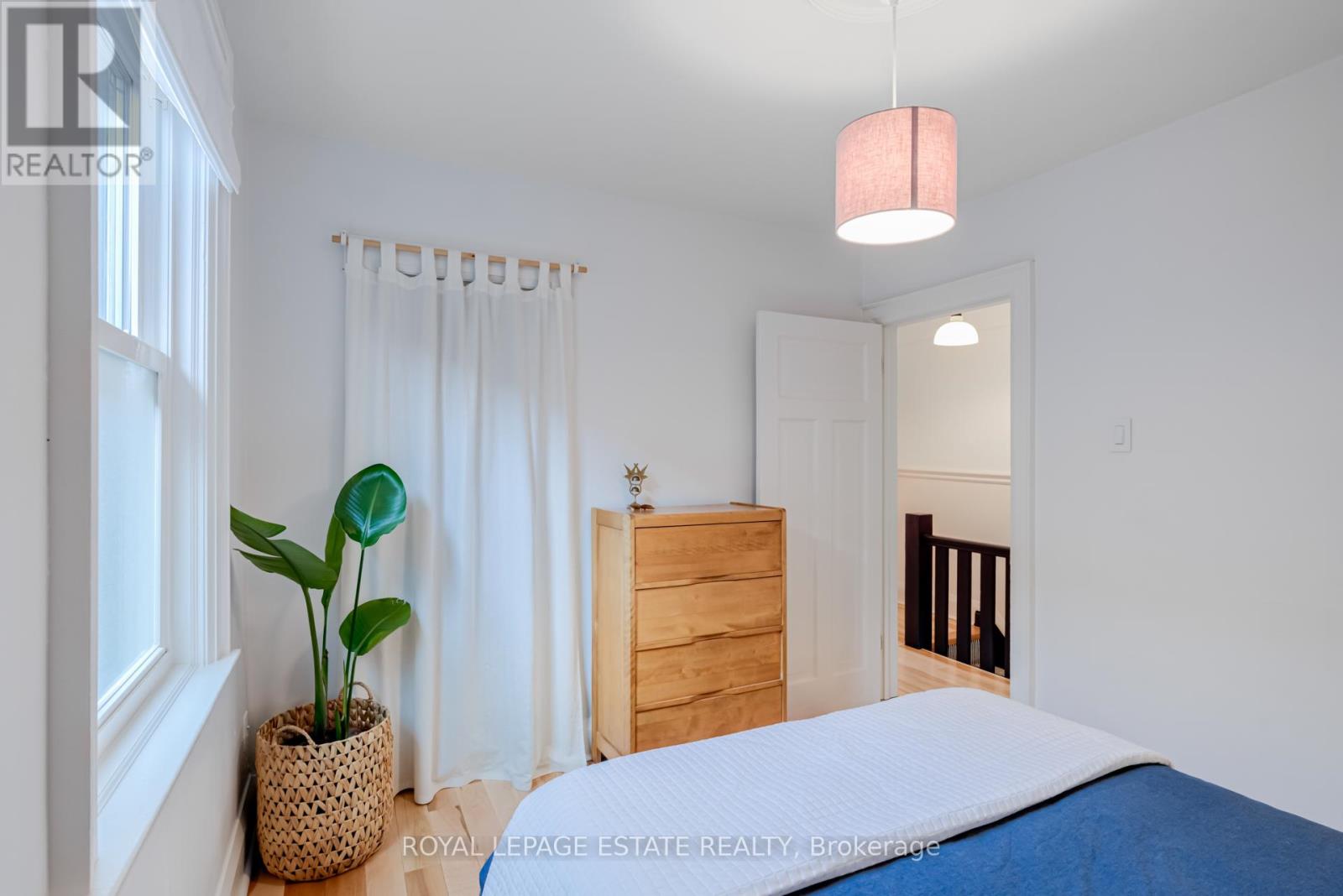 118 Mulock Avenue, Toronto, Ontario  M6N 3C6 - Photo 20 - W12176587