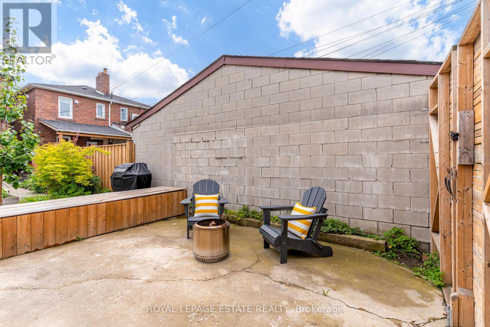 118 Mulock Avenue, Toronto, Ontario  M6N 3C6 - Photo 42 - W12176587