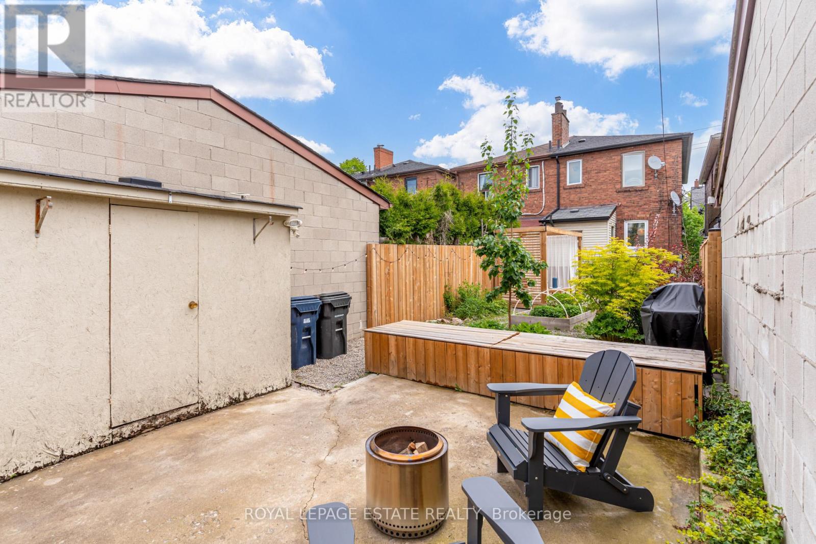 118 Mulock Avenue, Toronto, Ontario  M6N 3C6 - Photo 43 - W12176587