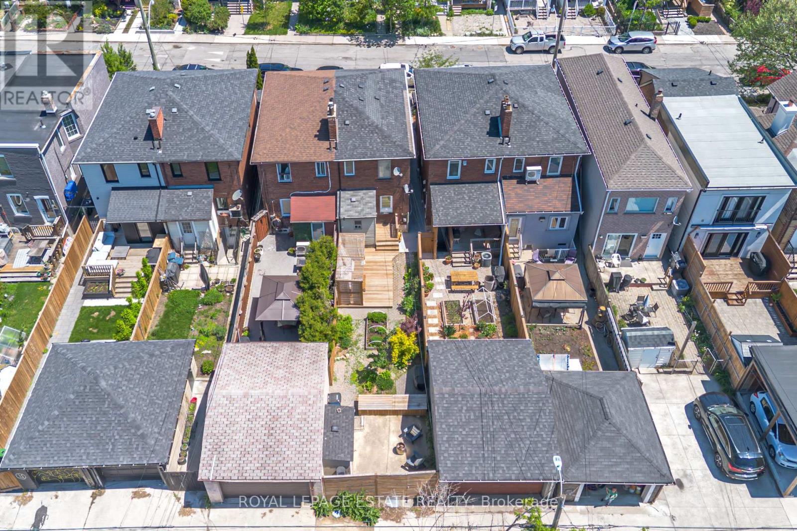 118 Mulock Avenue, Toronto, Ontario  M6N 3C6 - Photo 45 - W12176587