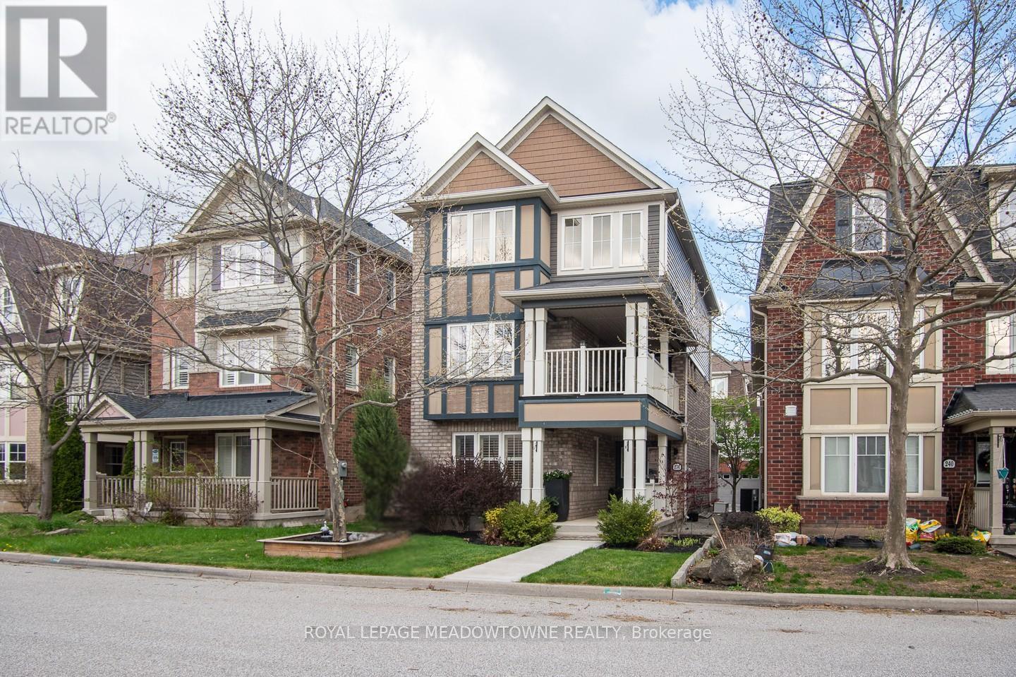 236 Magurn Gate, Milton, Ontario  L9T 7B3 - Photo 2 - W12176634