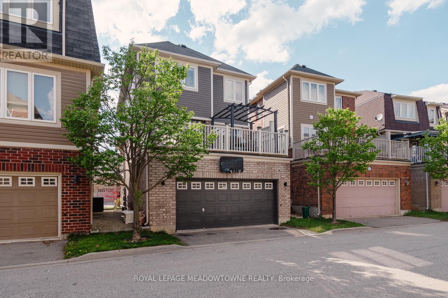 236 Magurn Gate, Milton, Ontario  L9T 7B3 - Photo 39 - W12176634
