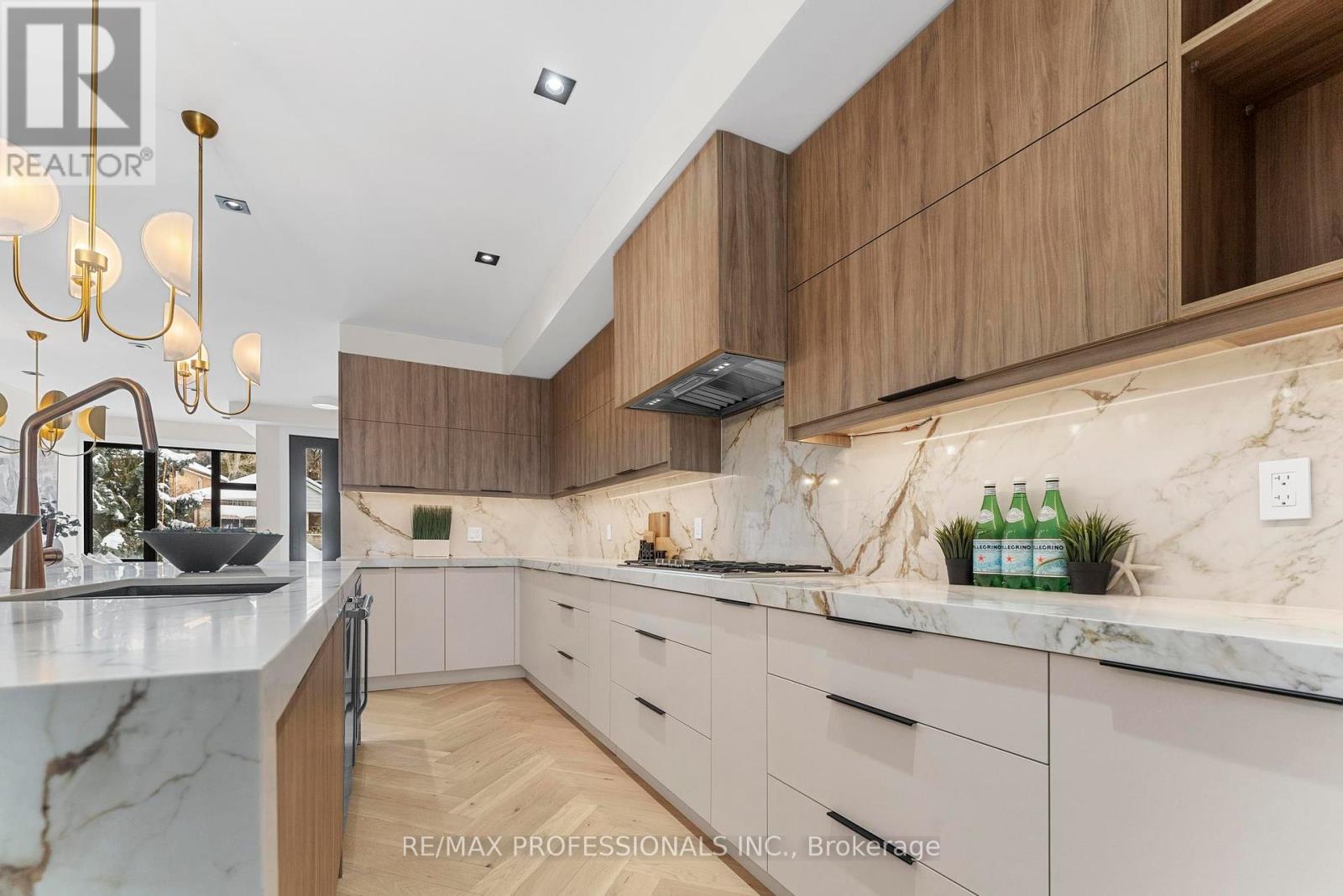 24 Durie Street, Toronto, Ontario  M6S 3E6 - Photo 13 - W12176680